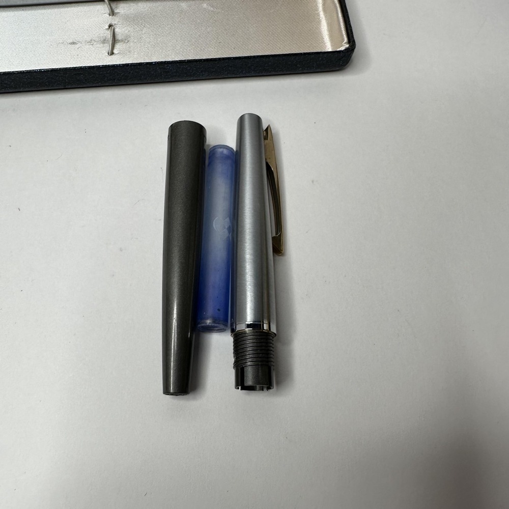 Vintage Sheaffer Silver Fountain Pen & Ballpoint Pen Set W Case Made In USA - Picture 10 of 11